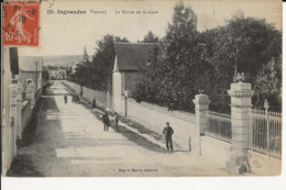 86 - INGRANDES - La Route De La Gare  190 - Ingrandes