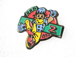 PIN'S    RAP   Z   1992   SINGE - Animaux