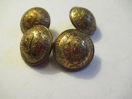 4 Boutons Bombés Anciens D'époque/Infirmiers Militaires/2,5 Cm/Edward Chapsal & Cie/Début XXéme       BOUT193 - Boutons