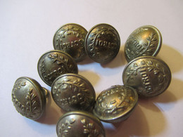 9 Boutons Bombés Anciens D'époque/OCTROI/ 1,5   Cm/Laiton Argenté/A.M. & Cie Paris./Début XXème       BOUT212 - Bottoni