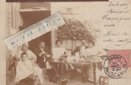 SENS - Un Déjeuner En Famille ? En 1905 ( Carte Photo ) - Sens