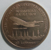 Medaille Salon International Des Transports Hamburg 1979 , Lufthansa , Airbus A 300 - Firma's