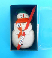 WINTER OLYMPIC GAMES SARAJEVO 1984. * HAND MADE * Official Olympics Souvenir SNOWMAN * Jeux Olympiques Olympia Olympiade - Kleding, Souvenirs & Andere