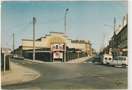 TREMBLAY-lès-GONESSE - Place Du Marché, Av. Pasteur, Bd Ch. Vaillant -10x150 Glacée - Ed.abeille-cartes N° 1958 - Tremblay En France