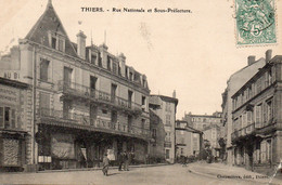 Delcampe - THIERS, RUE NATIONALE ET SOUS PREFECTURE, PERSONNAGES  REF 5145 - Thiers