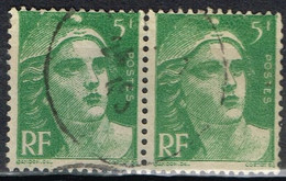 FR VAR 81 - FRANCE N° 719 Paire Obl. Marianne De Gandon Variété Légendes Défectueuses - Used Stamps