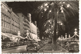 Nizza Nice ( Alpes Maritimes ) 1954 "Nizza La Nuit 25+ Oldtimer Voitures A La Promenade Des Anglais " Carte Postale - Nizza Bei Nacht