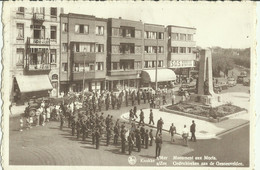 Knokke  S/ Mer -- Monuments Aux Morts.    (2 Scans) - Knokke