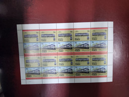 TAUALU-VAITUPU-lokomotive-TRAIN-(15c)-(block-20 STAMPS)-(1)-new Stamps Block-out Side - Tuva