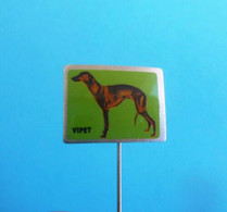 WHIPPET - Vintage Pin * Dog Chien Hund Cane Perro Cao Hond - Animaux