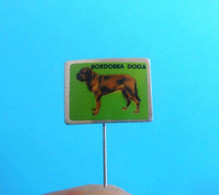 DOGUE DE BORDEAUX - French Mastiff Or Bordeauxdog ... Vintage Pin * Dog Chien Hund Cane Perro Cao Hond France - Animaux