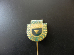 Delcampe - Old Pin Anstecknadel - Czechoslovakia - 50let Cedok - Non Classés