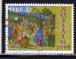 EIRE IRELAND IRLANDA 1995 CHRISTMAS ADORATION OF THE MAGI NOLLAIG NATALE NOEL NAVIDAD 32p USED USATO OBLITERE' - Used Stamps