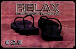 SCHEDA TELEFONICA PHONECARD RELAX INTERNATIONAL 2,5 € MAGGIO 2013 - Private Riedizioni