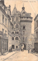 CPA France - Indre Et Loire - Loches - Hôtel De Ville - E. Beymond Edit. Loches - Horloge - Animée - Leret Tapissier - Loches