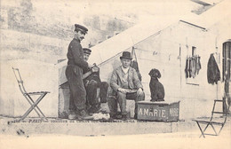 CPA Thèmes - Métiers - Paris - Tondeur De Chiens Sur Les Berges De La Seine - R. P. C. - Animée - Chaussettes - Chaises - Autres & Non Classés