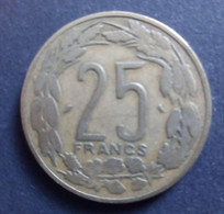 Cameroun, Year 1970, Used, Old 25 Franc - Camerun