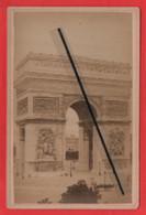 Delcampe - Photo Collée Sur Carton  -  Arc De Triomphe  - Paris ( Compagnie Photographie Debitte & Hervé - Paris ) - Triumphbogen