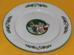 Assiette Porcelaine ASTERIX - Tables Et Couleurs - GOSCINNY UDERZO 1994 - Panoramix - Art De La Table