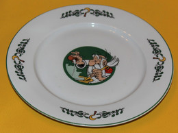 Assiette Porcelaine ASTERIX - Tables Et Couleurs - GOSCINNY UDERZO 1994 - Panoramix - Dishes