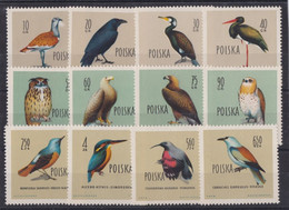 POLOGNE: SERIE COMPLETE DE 12 TIMBRES NEUF* N°1070/1081 - Neufs