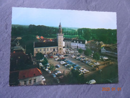 MARKT MET STADHUIS - Hulst