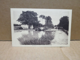 BEAULIEU SUR LOIRE (45) Canal Batellerie écluse De Maimbray - Andere & Zonder Classificatie