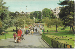 UPPER GARDENS, BOURNEMOUTH, DORSET, ENGLAND. Circa 1975  USED POSTCARD   Wd1 - Bournemouth (from 1972)