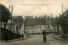 Goussainville * La Rue Du Bassin * Villageois - Goussainville