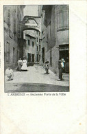 L'arbresle * Rue Et Ancienne Porte De La Ville * Villageois - L'Arbresle