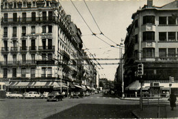 Lyon * 1er * La Rue De La République * Grand Café De La Paix - Lyon 1