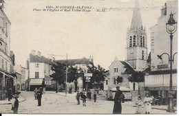 Maisons Alfort -  Place De L'église Et Rue Victor Hugo - Animée Commerces Et Personnages   -  CPA Datée Mars 1926 - Maisons Alfort