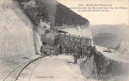 CPA Thèmes - Chemin De Fer - Arrêt Du Tramway Avant L'arrivée Au Sommet Du Puy De Dôme - L'hirondelle - Oblitérée 1914 - Tranvía