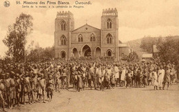 OUROUNDI - Missions Des Pères Blancs - Sortie De La Messe - Cathédrale De Mougéra - Ruanda