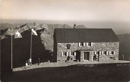 Die Blümlisalphütte Kandersteg - Kandersteg