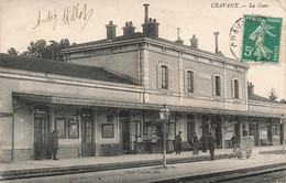 CPA Cravant - La Gare - Animé - Chemin De Fer - Cliché Toulot Edit - Andere & Zonder Classificatie