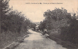 CPA FRANCE - 52 - LANTY - Entrée Par La Route De Beaumont - Cl ER - Autres & Non Classés