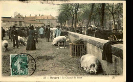 COMMERCES - Le Champ De Foire à Nevers - L 136828 - Fairs