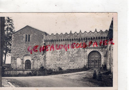 16-  VOUZAN  - ENTREE DU CHATEAU - CHARENTE - Villefagnan