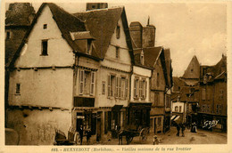 Hennebont * La Rue Trottier Et Les Vieilles Maisons * Attelage * Coiffeur - Hennebont