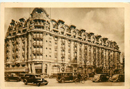 Paris * 6ème * Boulevard Raspail Et Hôtel LUTETIA - District 06