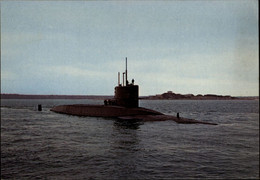 BATEAUX - SOUS-MARIN Nucléaire - BREST - Submarines