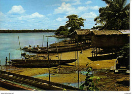 Guyane Saint St Laurent Du Maroni Le Village Chinois Au Bord Du Maroni Chinatown édit G. Delabergerie Cayenne - Saint Laurent Du Maroni