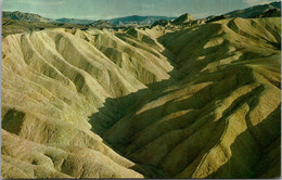 California Death Valley National Monument The Bad Lands From Zabriskie Point - Death Valley