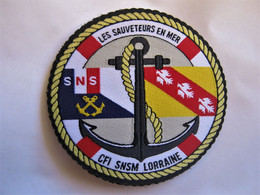 ECUSSON SAUVETAGE EN MER CFI SNSM LORRAINE SCRATCH AU DOS 80MM - Firemen