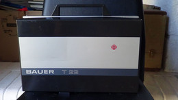 BAUER T 22, PROJECTEUR DOUBLE 8mm - Film Projectors