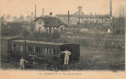 Bobigny * Vue Sur La Gare * Train Wagon * Ligne Chemin De Fer - Bobigny