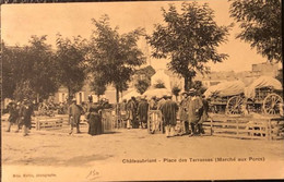 Châteaubriant Place Des Terrasses Marché Au Porcs - Châteaubriant