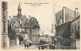 Suresnes * Rue Du Mont Valérien * L'hôtel De Ville - Suresnes