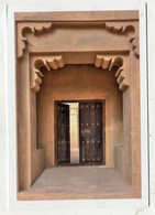 AK 103625 UNITED ARAB EMIRATES - A Doorway To Another Age - Emiratos Arábes Unidos